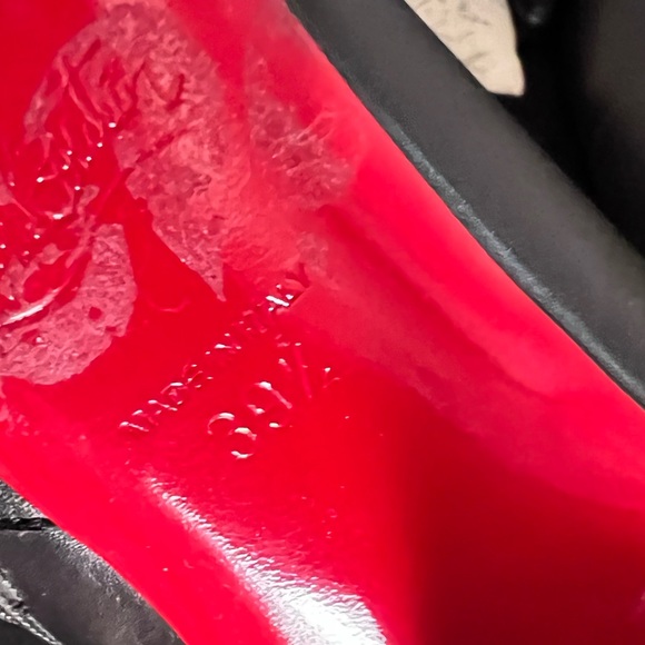 Christian Louboutin Christina 85 ankle tassel booties 39.5, fits like size 8 US. - Picture 8 of 8